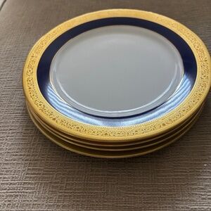 New Set of 4 Muirfield New York 99171 Victorian Cobalt salad/dessert plates, new